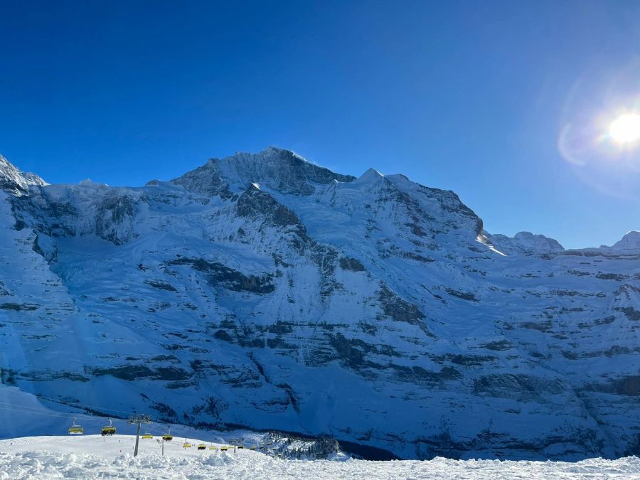 Schon am Samstag herrschten in Grindelwald BE super Schneeverhältnisse. Und auch heute jubeln die Skigebiete über Traumwetter ...