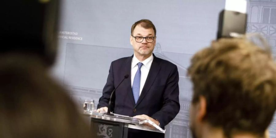 Juha Sipilä, Ministerpräsident von Finnland, verkündet in der offiziellen Residenz des Ministerpräsidenten den Rücktritt des Kabinetts. Foto: Seppo Samuli/Lehtikuva