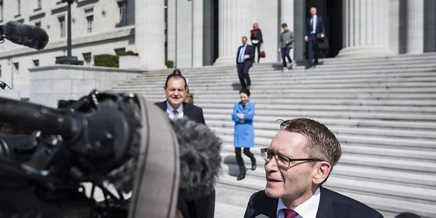Das Bundesgericht hat am Mittwoch zum ersten Mal in der Geschichte eine Volksabstimmung aufgehoben: CVP-Ständerat (SO) Pirmin Bischof, aus dessen Partei die betroffene Volksinitiative kam, zeigte sich vom Entscheid erfreut, aber auch überrascht.