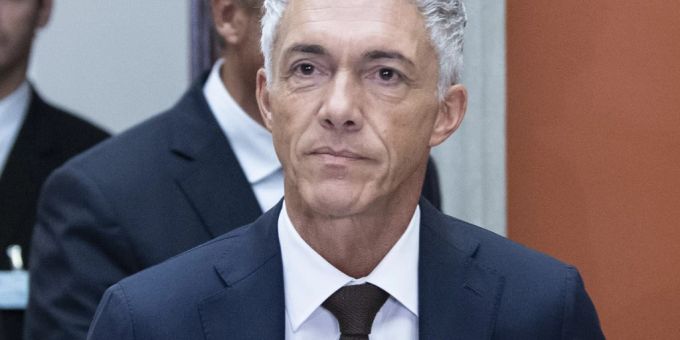 Die US-amerikanische Helsinki-Kommission hat im Zusammenhang mit einer russischen Steueraffäre die Sanktionierung dreier Schweizer gefordert. Darunter sind Ex-Bundesanwalt Michael Lauber (Bild) und Ex-Bundesstaatsanwalt Patrick Lamon. (Archivbild) Die US-amerikanische Helsinki-Kommission hat im Zusammenhang mit einer russischen Steueraffäre die Sanktionierung dreier Schweizer gefordert. Darunter sind Ex-Bundesanwalt Michael Lauber (Bild) und Ex-Bundesstaatsanwalt Patrick Lamon. (Archivbild)