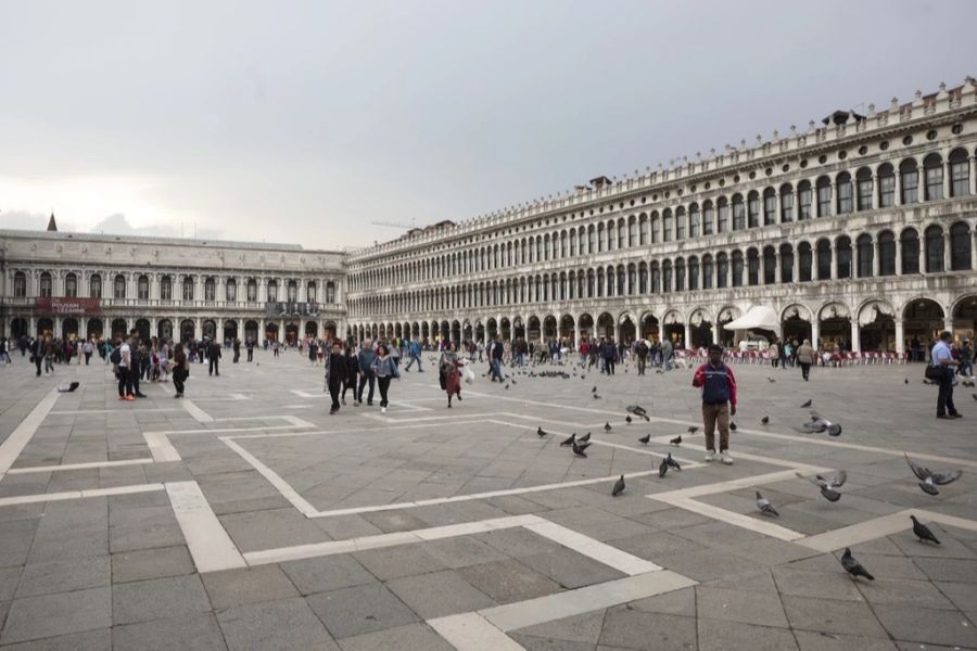 Die Piazza San Marco hat auch sonst viel zu bieten.