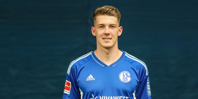 Florian Flick vom FC Schalke 04 wurde positiv auf das Coronavirus getestet. FC Schalke 04