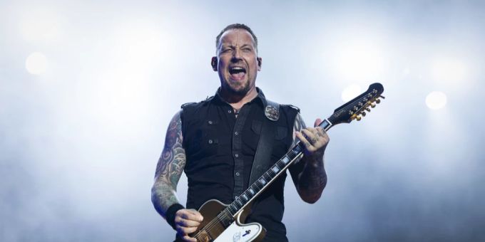 Der Frontsänger von Volbeat am Greenfield Festival. Volbeat