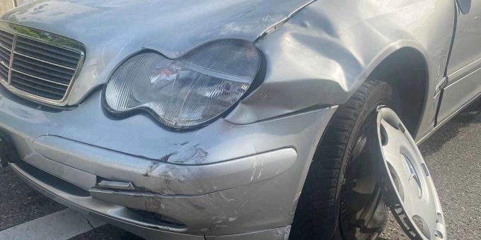Die Fahrzeuge mussten nachdem Unfall abgeschleppt werden. St. Gallen