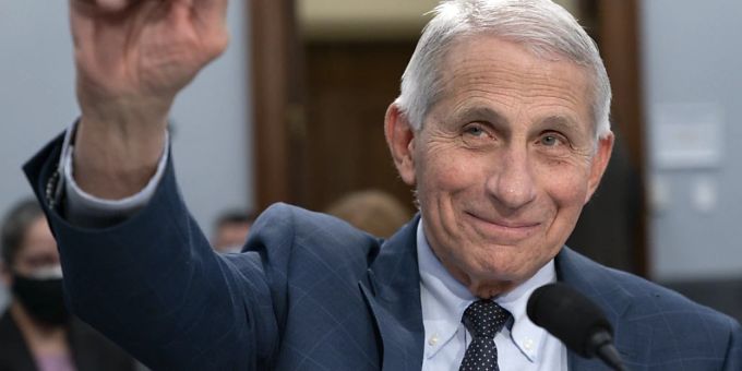 Anthony Fauci, der oberste Corona-Berater des US-Präsidenten, will auf Januar 2025 sein Amt niederlegen. (Archivbild) corona