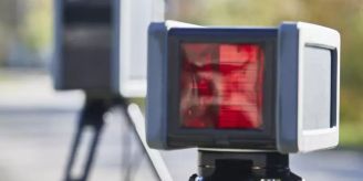 Permis weg! - Frau (27) rast in Gempen SO mit 110 km/h durch 50er-Zone