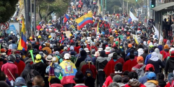 Demonstranten in Quito Demonstranten in Quito