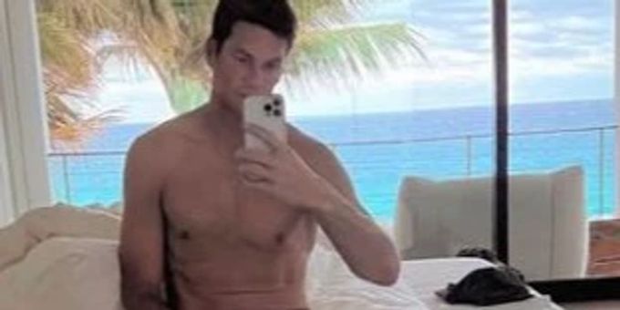 Unterwäsche-Pose - Macht Tom Brady jetzt seiner Ex Gisele Konkurrenz?