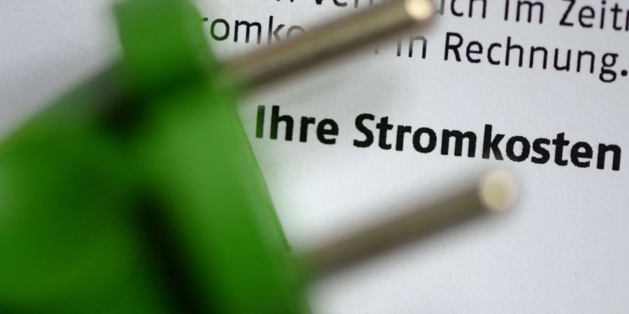 Entlastung bei der Stromrechnung: Zu Monatsbeginn greifen in Deutschland die Energiepreisbremsen.