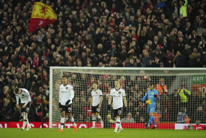 Manchester United kassiert am Sonntag gegen den FC Liverpool eine historische Klatsche. liverpool