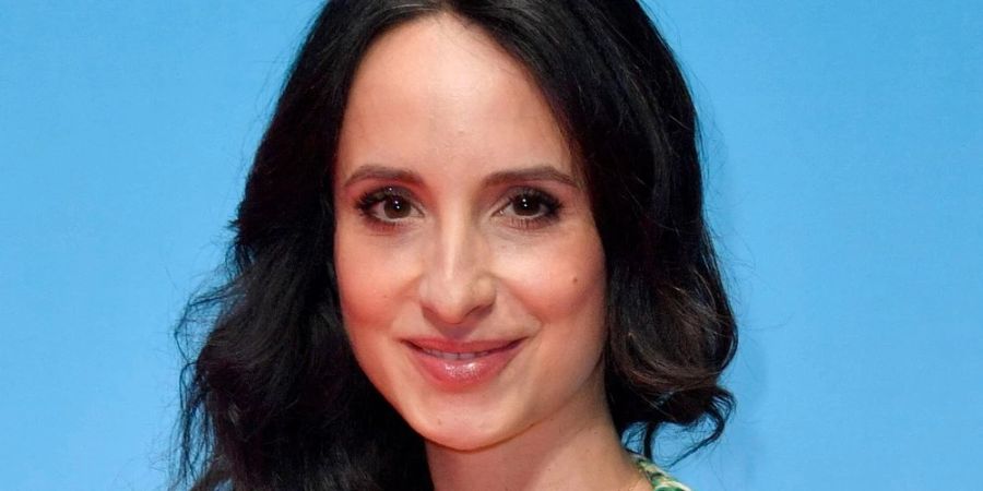 Wie geht es Stephanie Stumph nach der Geburt ihres Sohnes?