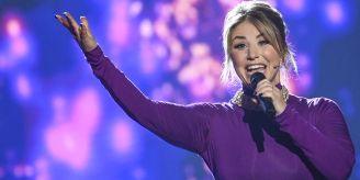 TV-Show - Beatrice Egli: Bei Andrea Berg wurde es emotional TV-Show - Beatrice Egli: Bei Andrea Berg wurde es emotional