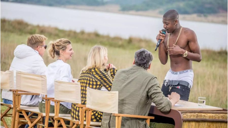 Chef-Juror Dieter Bohlen (links) nahm Kwabena A. mit nach Südafrika
