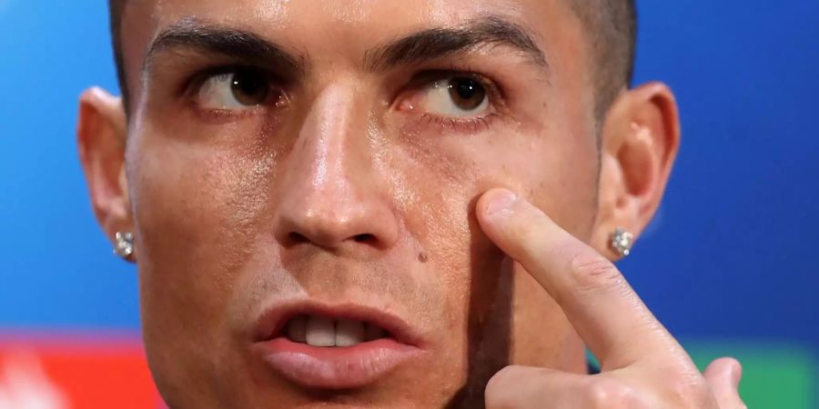 Cristiano Ronaldo von Juventus Turin während der Pressekonferenz.