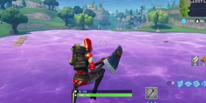 Ein Spieler springt auf dem nun violetten Loot Lake hin und her.