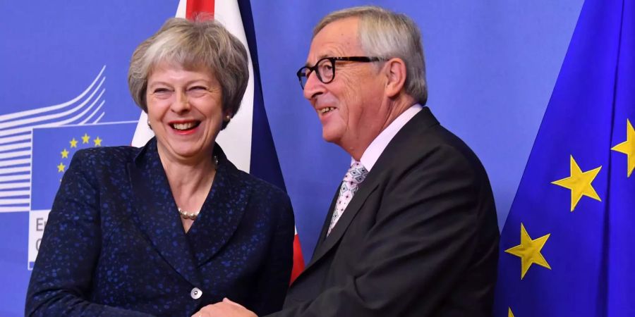 Theresa May und Jean-Claude Juncker