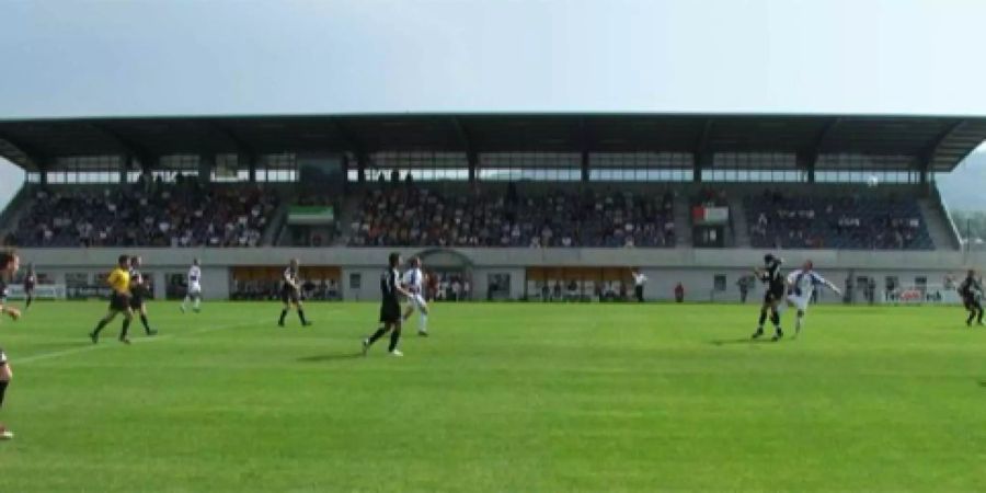 Lichterlöschen im Wohlener Stadion Niedermatten.