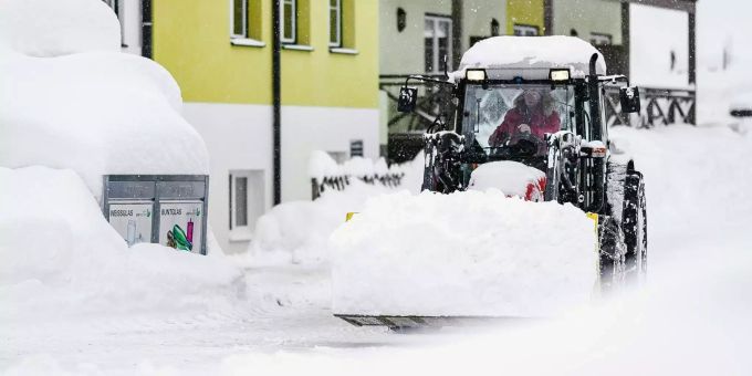 Lawinengefahr - Touristenziel Saalbach-Hinterglemm nicht erreichbar