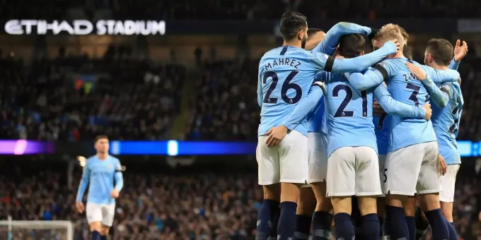 Man City Deklassiert Chelsea Und Ubernimmt Wieder Platz Eins