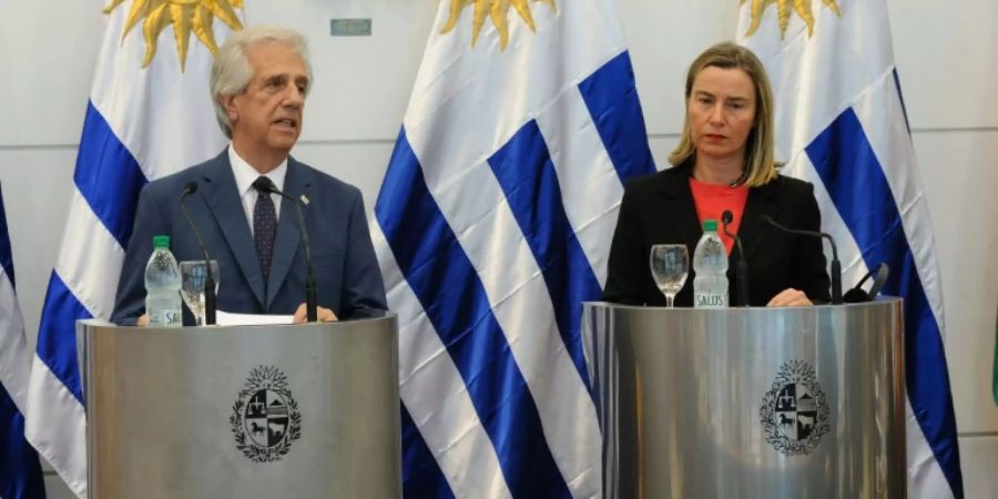 Federica Mogherini und Tabaré Vázquez in Montevideo