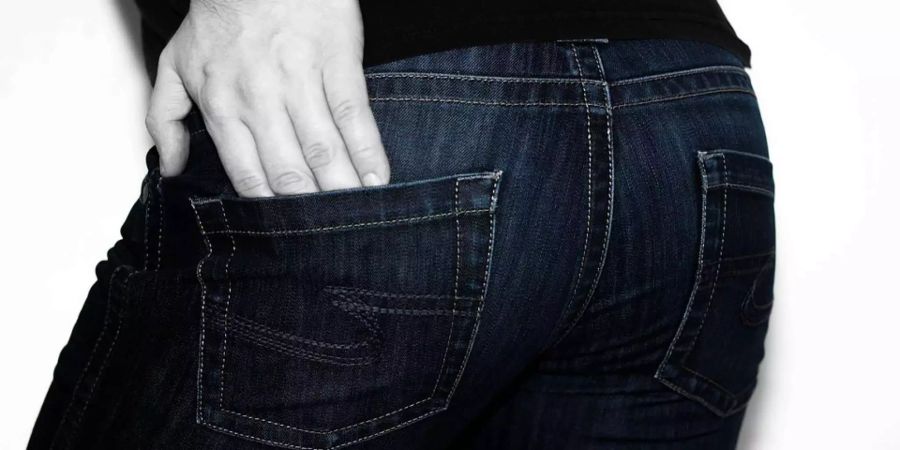 po in jeans