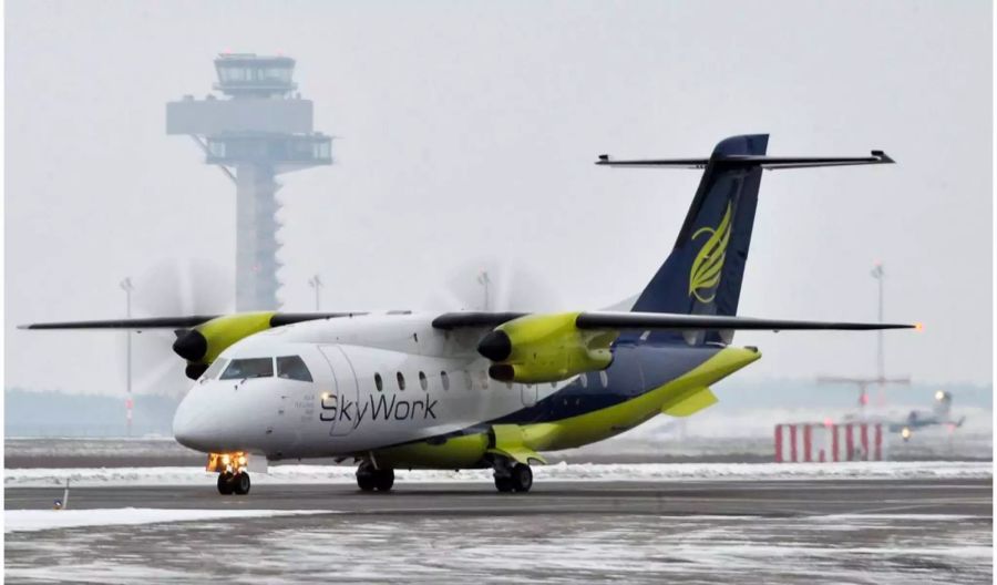 Ein Flugzeug der Konkurs-gegangen Fluggesellschaft Skywork.