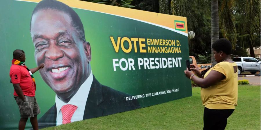 Der amtierende Präsident Simbabwes Emmerson Mnangagwa setzt sich für eine freie und faire Wahl ein.