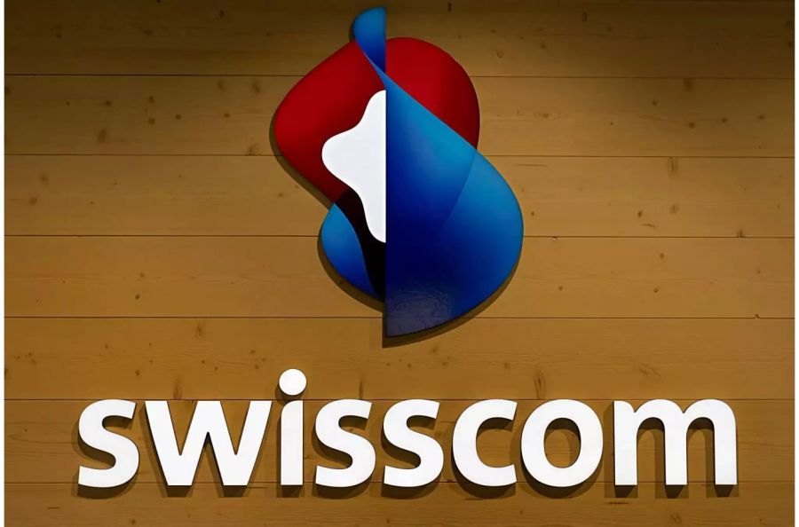 Swisscom behält soweit das Monopol auf Glasfaser-Leitungen. Darüber, ob Sunrise Zugang bekommt, könnte nun das Parlament entscheiden.