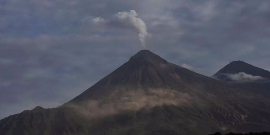 Wieder sind Vulkane in Guatemala aktiv.