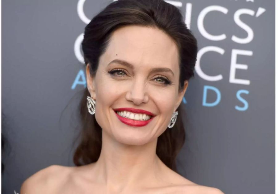 Angelina Jolie im Januar 2018 an den 23. Critics' Choice Awards in Santa Monica, Calif.