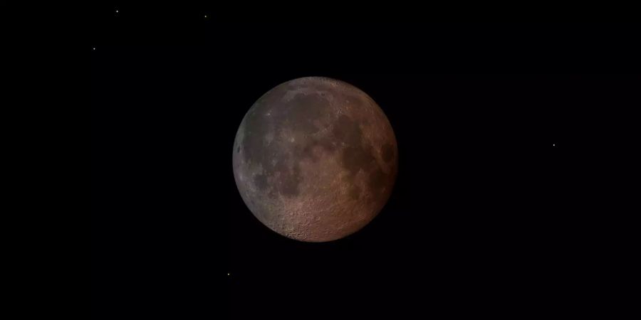 «Es wird nicht ganz einfach den Mond zu sehen», sagt der Experte.