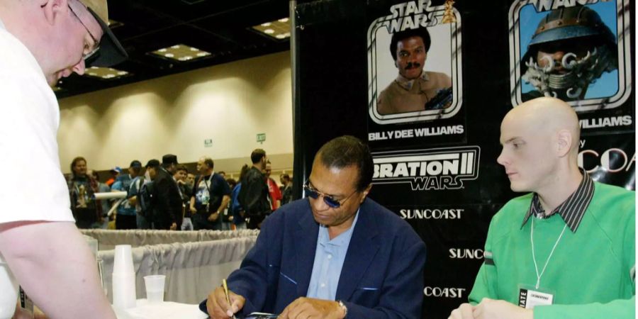 Fans werden sich über sein Engagement im neusten «Star Wars»-Film freuen: Billy Dee Williams (Mitte).