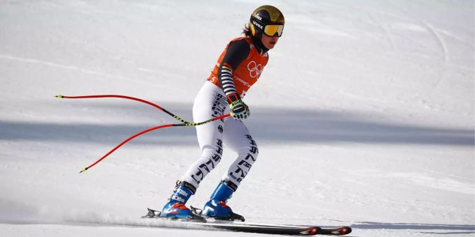 Viktoria Rebensburg gewinnt die Riesenslalom-Kristallkugel. Viktoria Rebensburg gewinnt die Riesenslalom-Kristallkugel.