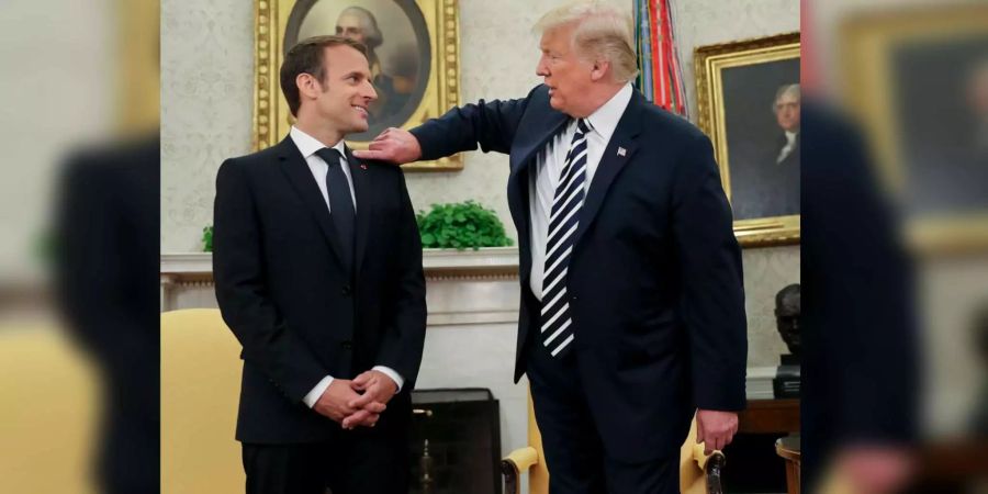 Emmanuel Macron hat seine Beziehung zu Donald Trump als «speziell» beschrieben.