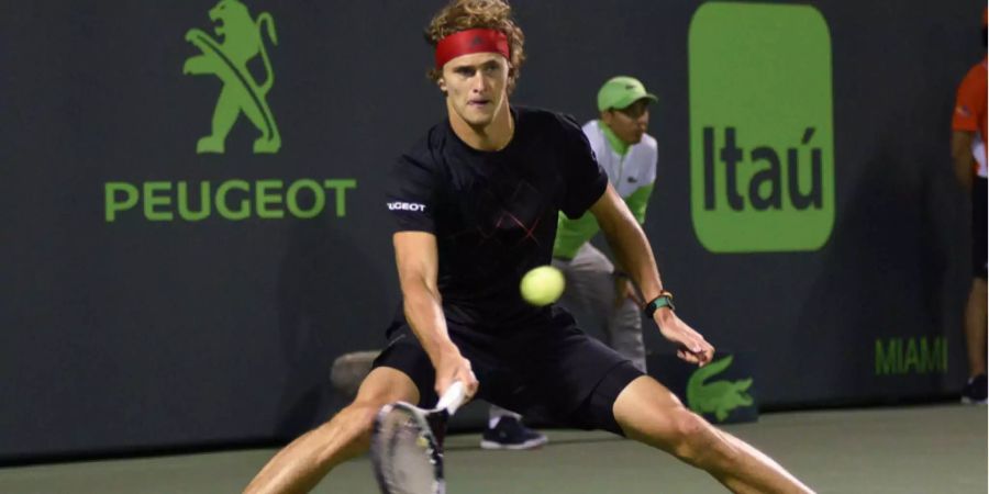 Alexander Zverev nimm in Miami die nächste Hürde.