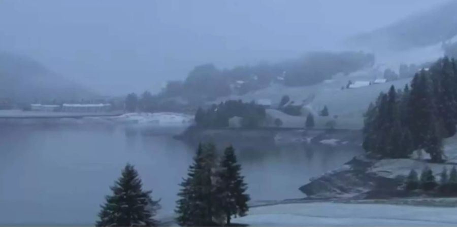 Davos erstrahlt in weisser Schneepracht.