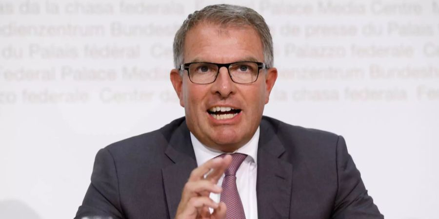 Carsten Spohr, CEO der Lufthansa, spricht während einer Medienkonferenz.