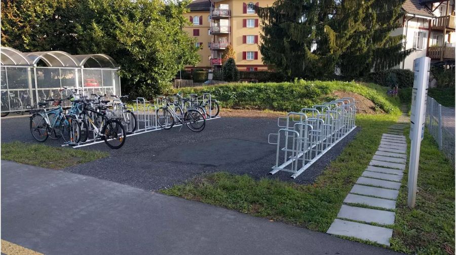 Der neue Veloabstellplatz an der Schützenmattstrasse in Emmenbrücke