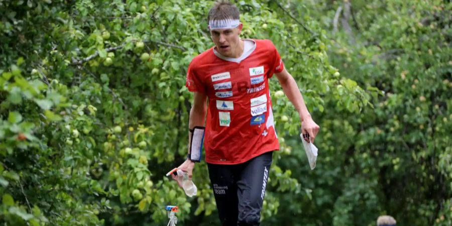 Matthias Kyburz (SUI) auf der Lang Distanz an den Orientierungslauf-Weltmeisterschaften in der Turaida Arena, Sigulda, Lettland.