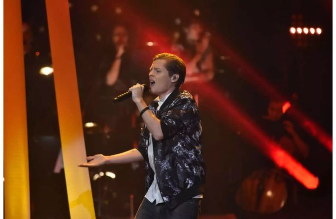 Der Solothurner Benjamin Dolic beim Halbfinale vor einer Woche. Räumt er heute Abend den Sieg ab?