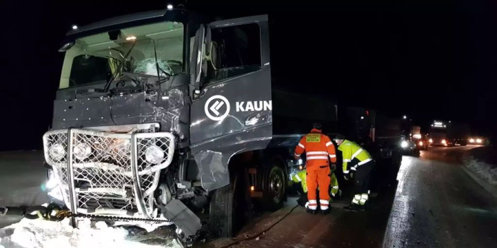 Polizei In Schweden Ratselt Nach Unfall Mit Sechs Toten Weiter