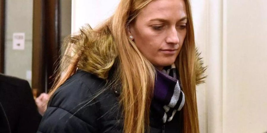 Petra Kvitova verlässt das Landgericht im tschechischen Brünn. Foto: Monika Hlaváèová/CTK