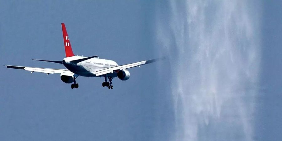 Schweizer Fluggesellschaft PrivatAir hat Interesse an der Air-Berlin-Tochter Niki.