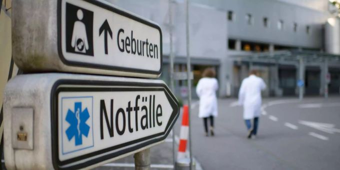 Vier Prozent - Comparis rechnet mit höheren Krankenkassenprämien