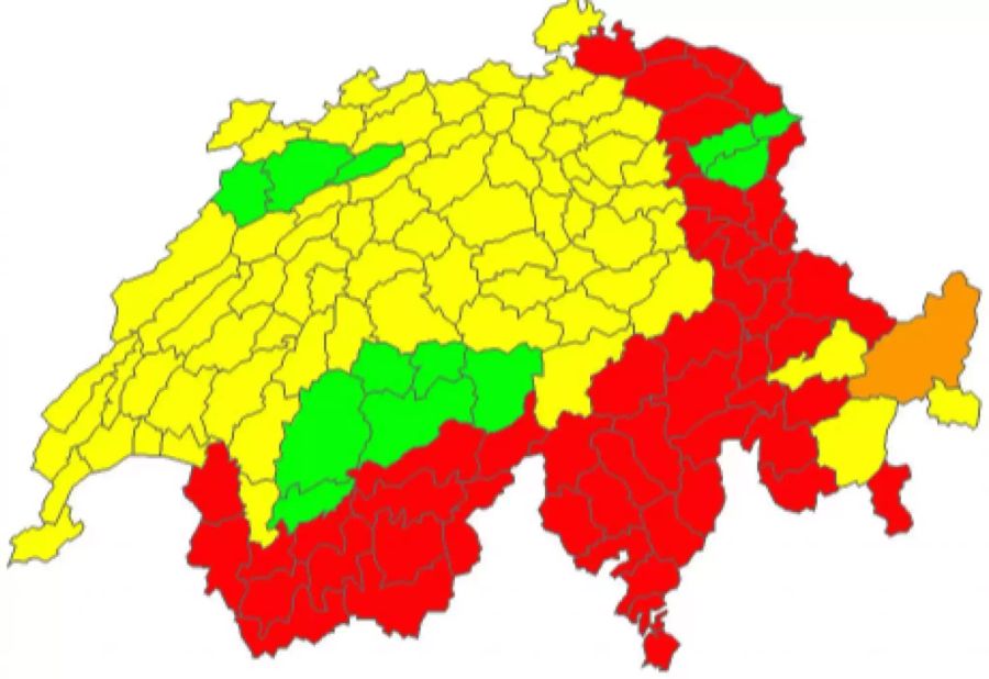 Die Waldbrandgefahr ist im Tessin, im Wallis und im Graubünden gross.