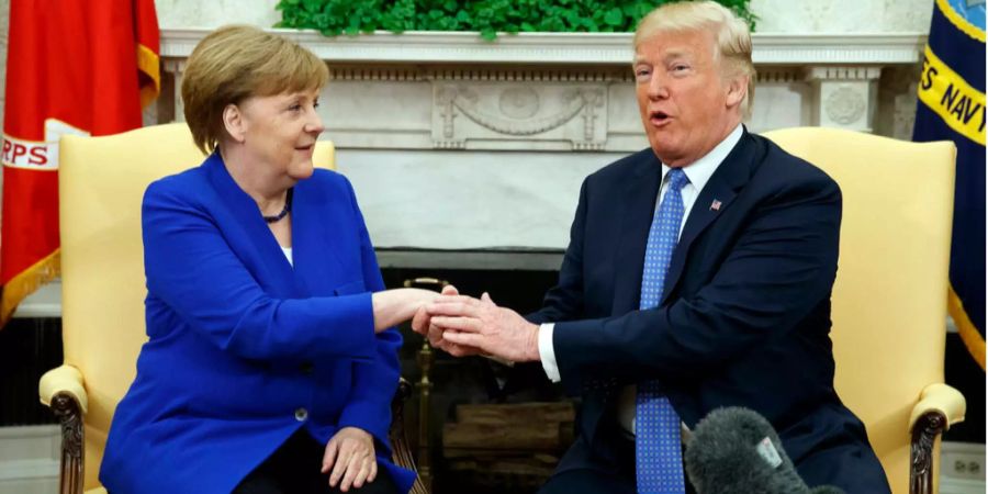 Die deutsche Bundeskanzlerin Angela Merkel hat die Aufkündigung des Iran-Abkommens durch US-Präsident Donald Trump kritisiert (Archivbild).