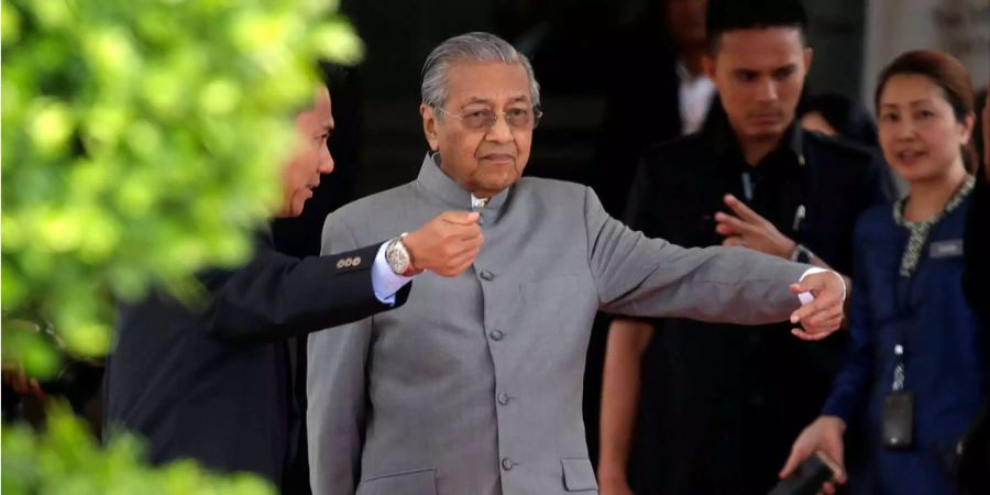 Mahathir Mohamad konnte dem korrupten Geschehen von Najib Razak nicht länger zusehen: Jetzt greift er mit seinen 92 Jahren noch einmal ein.