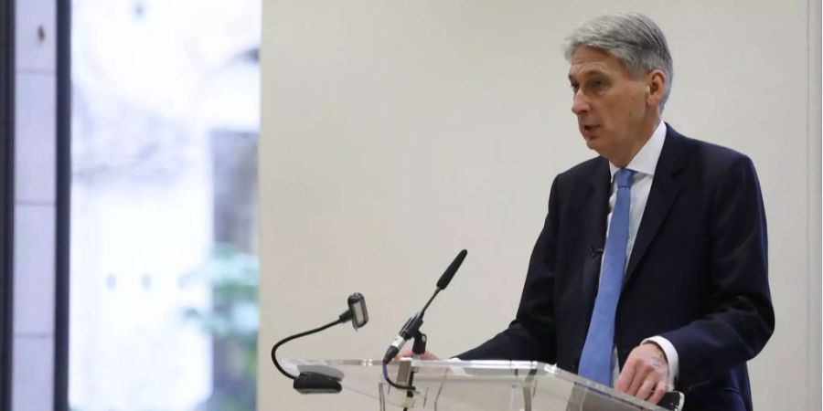 Philip Hammond, der britische Finanzminister, kritisiert die EU scharf.