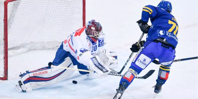 Matchwinner: Enzo Corvi schiesst beide Treffer für den HC Davos. Matchwinner: Enzo Corvi schiesst beide Treffer für den HC Davos.