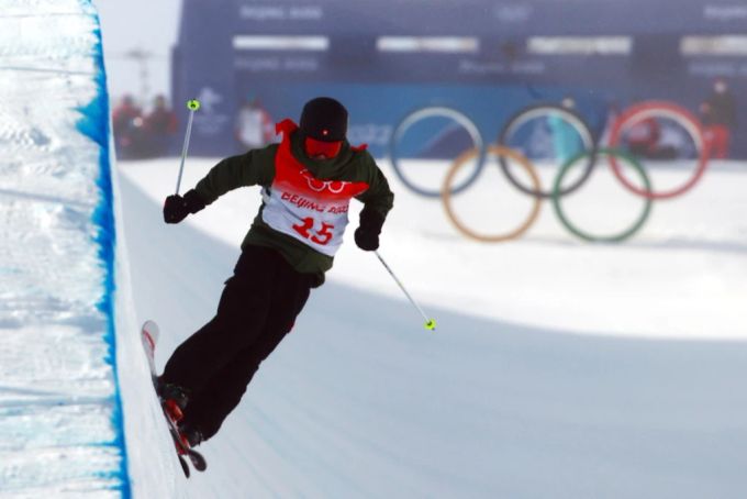 Skifahrer Robin Briguet wird im Halfpipe-Final Letzter. Olympia 2022